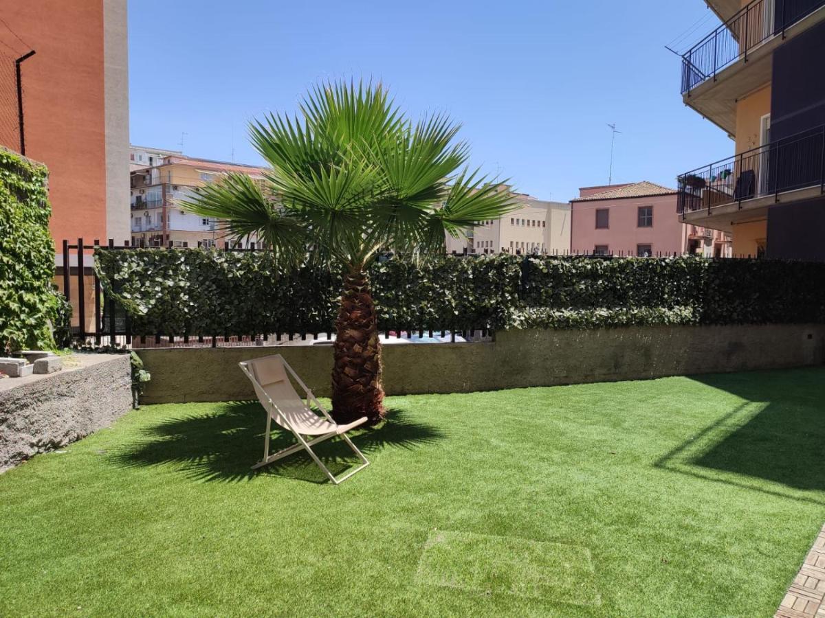 Appartamento Incantevole Con Parcheggio E Giardino Κατάνια Εξωτερικό φωτογραφία